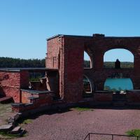 Russische Ruinen des Nordturms in Bomarsund.