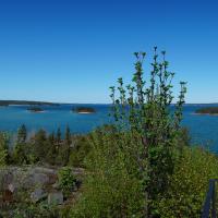 Rundblick über das Wasser vom Nordturm Bomarsund.