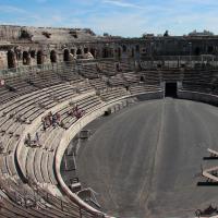 Nimes, Arena.