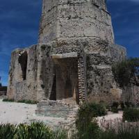 Nimes, Tour Magne.