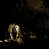 Katharinenhöhle mit Bärenskelett.